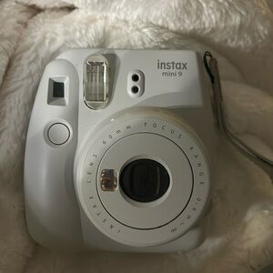 Instax mini 9 Polaroid camera